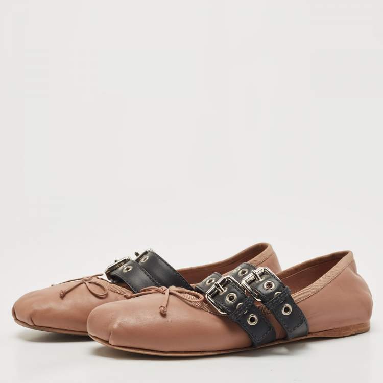 フラットシューズ MiuMiu Buckle and bow ballet flats Satin Bow Ballerina Flats | Neiman Marcus