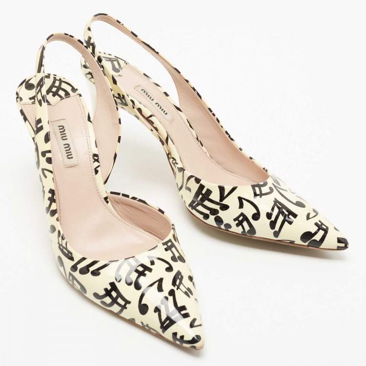 Pre Owned Miu Miu Light Yellow Printed Patent Leather Slingback Pumps Size 40
