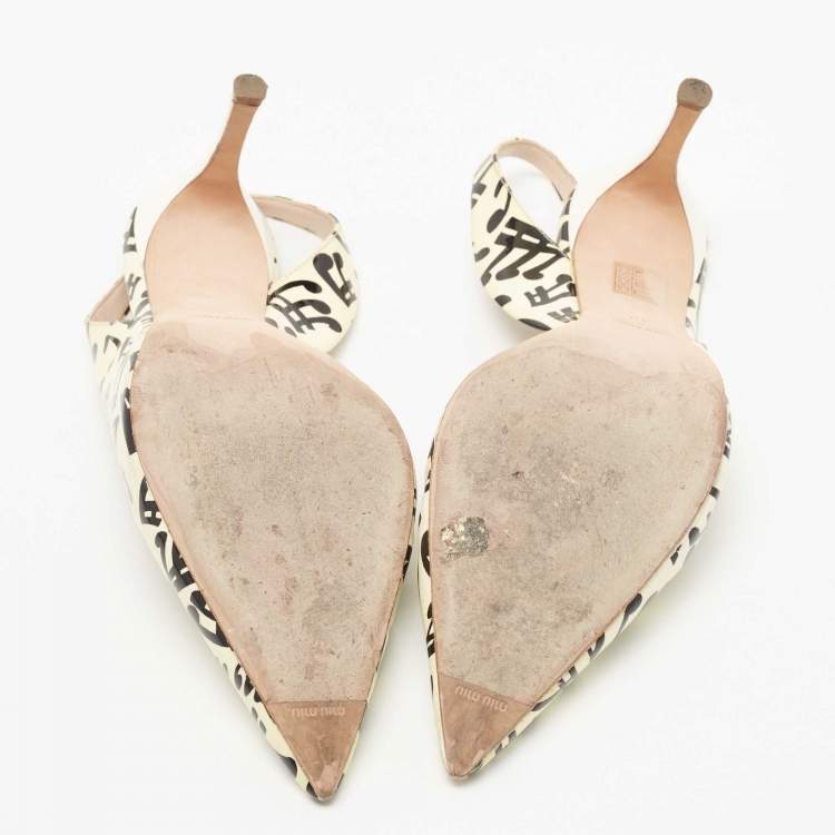 Pre Owned Miu Miu Light Yellow Printed Patent Leather Slingback Pumps Size 40