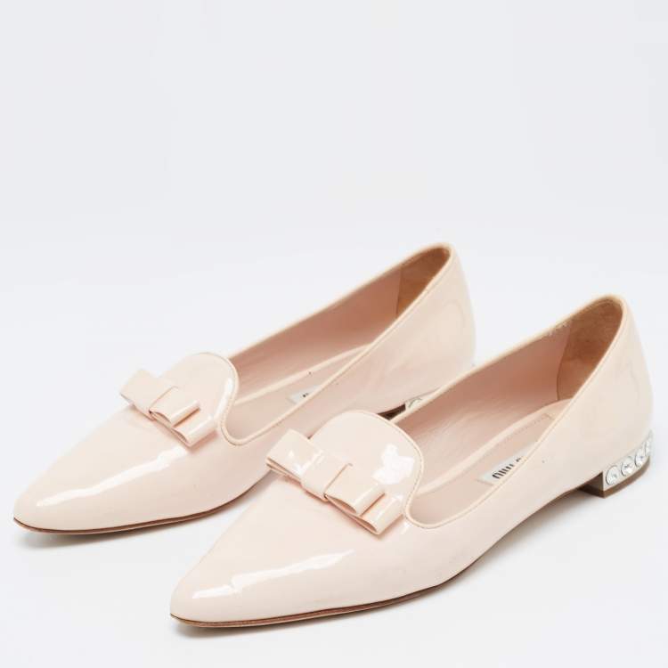 Pre Owned Miu Miu Light Pink Patent Leather Bow Crystal Embellished Smoking Slippers Size 36