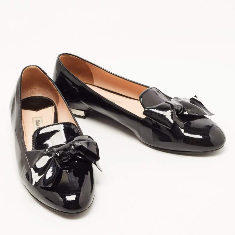 Pre Owned Miu Miu Black Patent Leather Bow Loafers Size 37