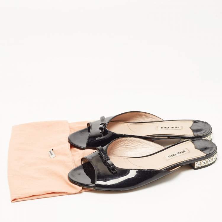 Pre Owned Miu Miu Black Patent Leather Bow Crystal Embellished Flat Slides Size 37