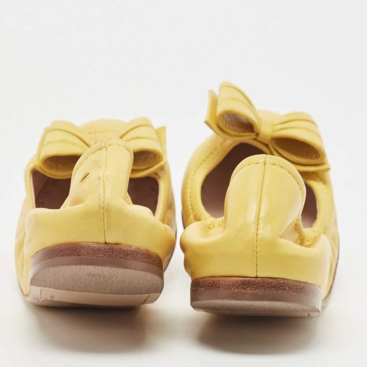 Pre Owned Miu Miu Yellow Leather Scrunch Bow Ballet Flats Size 39
