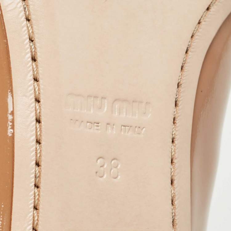 Pre Owned Miu Miu Beige Patent Leather Crystal Embellished Lace Derby Size 38