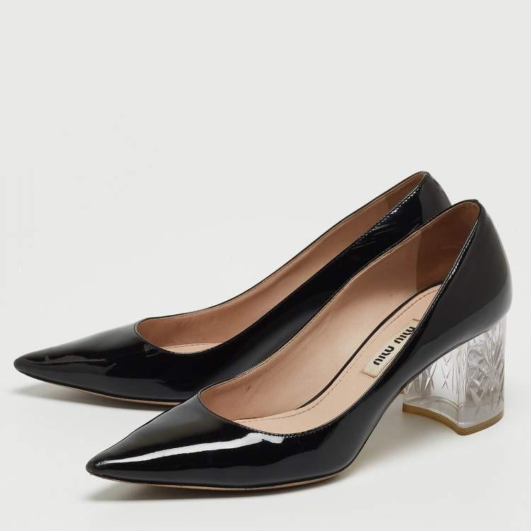 Pre Owned Miu Miu Black Patent Leather Pointed Toe Pumps Size 35