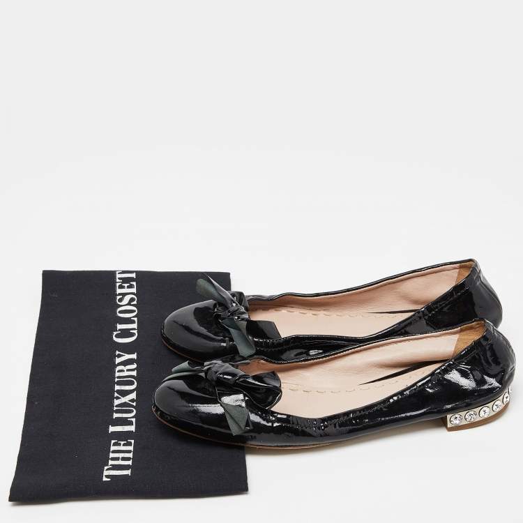 Pre Owned Miu Miu Black Patent Leather Crystal Embellished Bow Ballet Flats Size 37.5