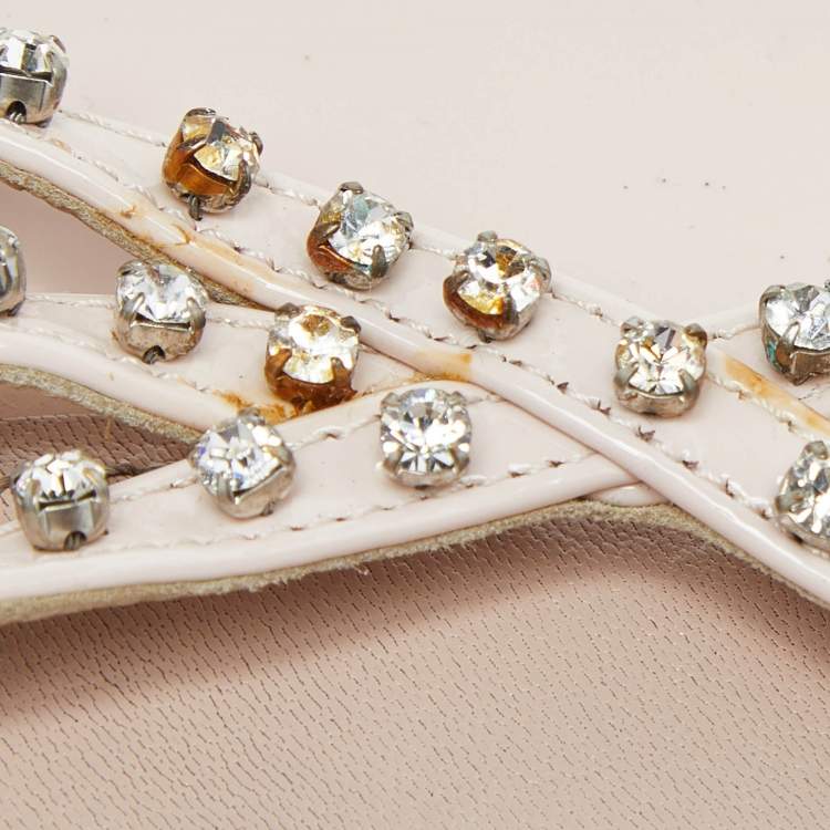 مملوكة مسبقًا Miu Miu Pink Patent Leather Strappy Crystal Embellished Flat Sandals Size 38