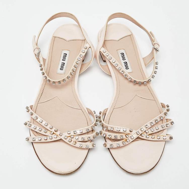 مملوكة مسبقًا Miu Miu Pink Patent Leather Strappy Crystal Embellished Flat Sandals Size 38