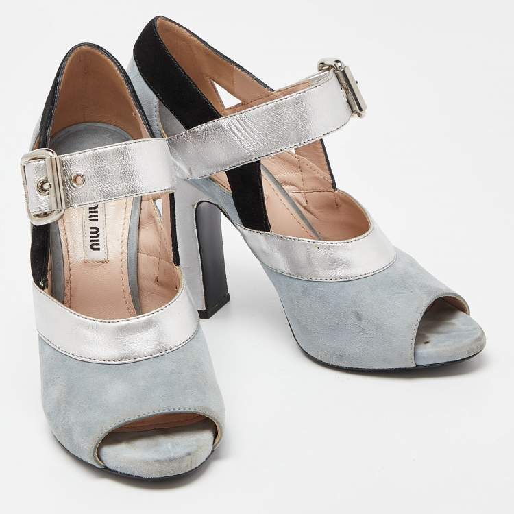 Pre Owned Miu Miu Tri Color Leather and Suede Bow Peep Toe Pumps Size 38