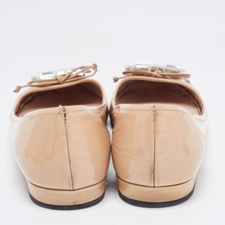 Pre Owned Miu Miu Beige Patent Leather Crystal Embellished Ballet Flats Size 38