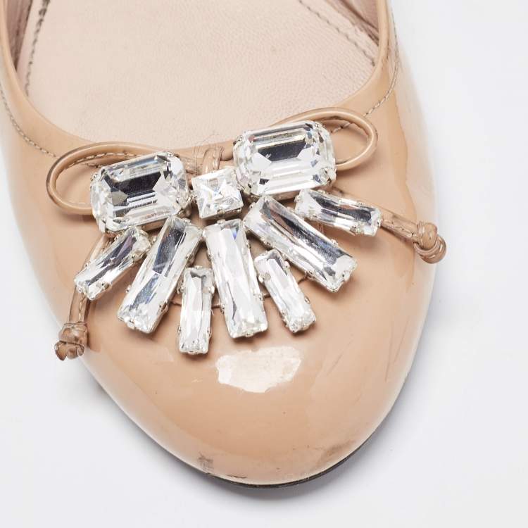 Pre Owned Miu Miu Beige Patent Leather Crystal Embellished Ballet Flats Size 38