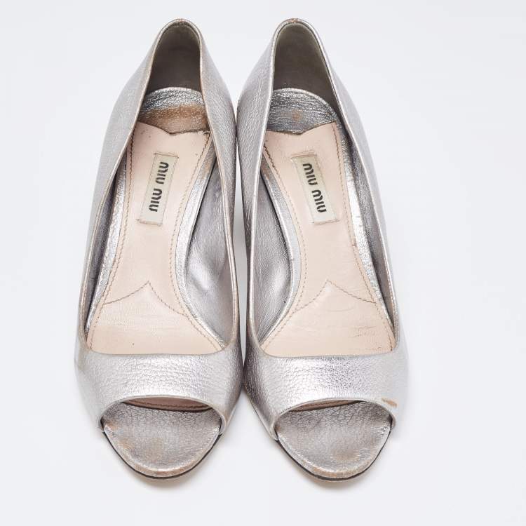 Pre Owned Miu Miu Silver Leather Crystal Block Heel Open Toe Pumps Size 38
