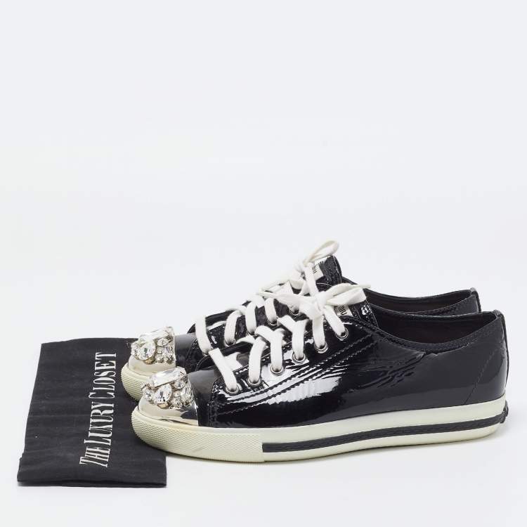Pre Owned Miu Miu Black Patent Low Top Sneakers Size 38