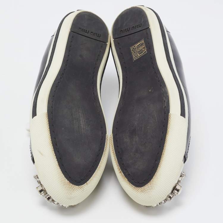 Pre Owned Miu Miu Black Patent Low Top Sneakers Size 38