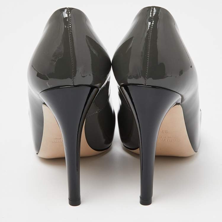 Pre Owned Miu Miu Grey/Black Patent Toe Cap Pumps Size 37