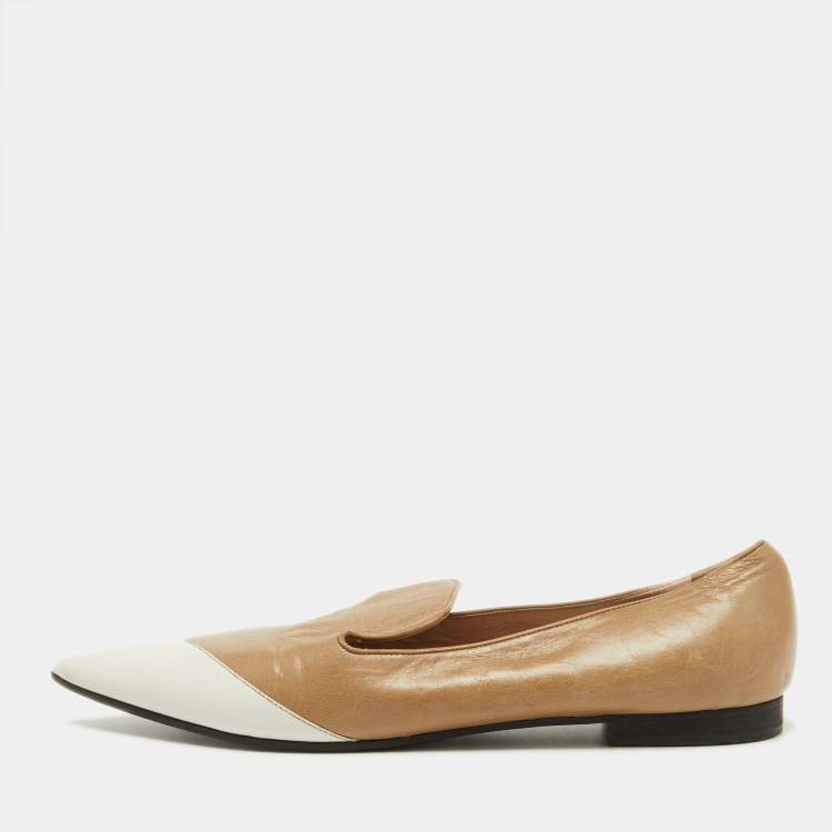 Pre Owned Miu Miu Beige/White Leather Pointed Toe Smoking Slipper Size 42 