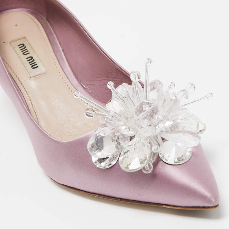 Pre Owned Miu Miu Purple Satin Crystal Embellished Pointed Toe Pumps Size 38