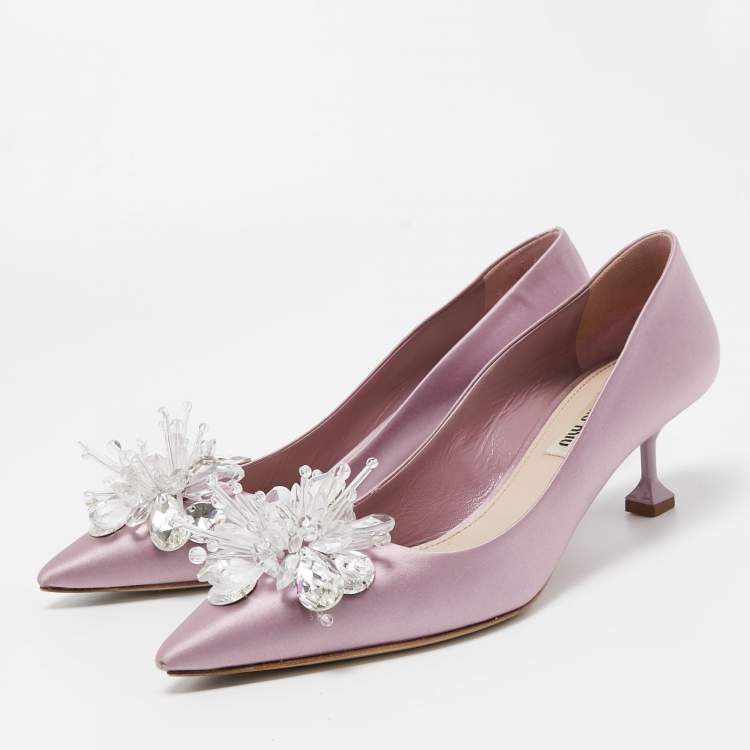 Pre Owned Miu Miu Purple Satin Crystal Embellished Pointed Toe Pumps Size 38