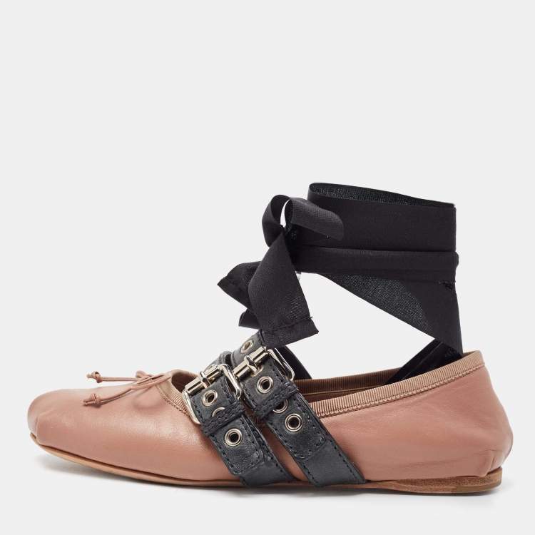 フラットシューズ MiuMiu Buckle and bow ballet flats Miu Miu Satin Bow Ballerina Flats | Neiman Marcus