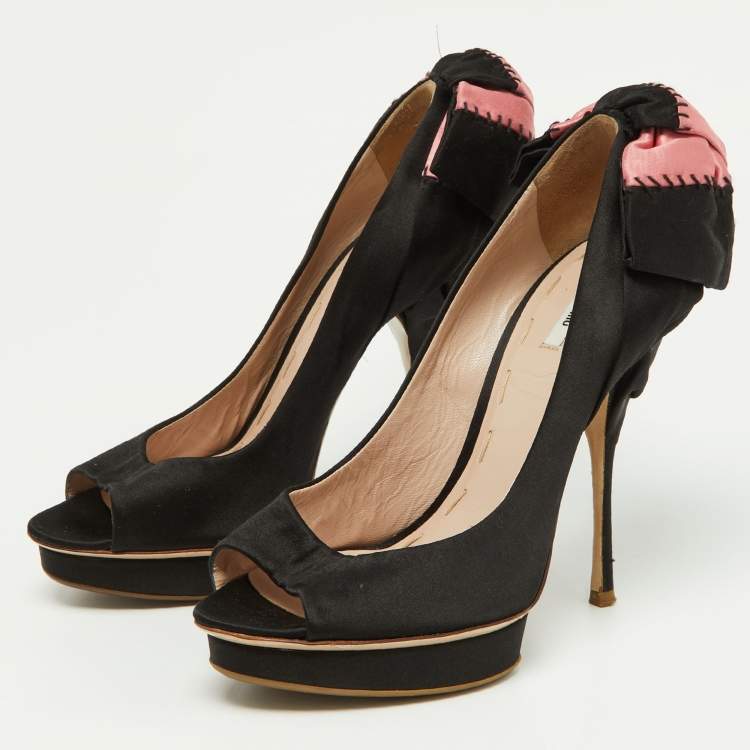 Pre Owned Miu Miu Black/Pink Satin Bow Peep Toe Pumps Size 38.5
