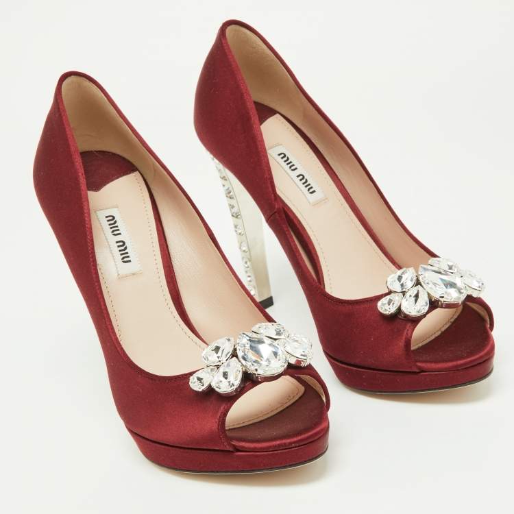 Pre Owned Miu Miu Burgundy Satin Crystal Embellished Heel Peep-Toe Pumps Size 38