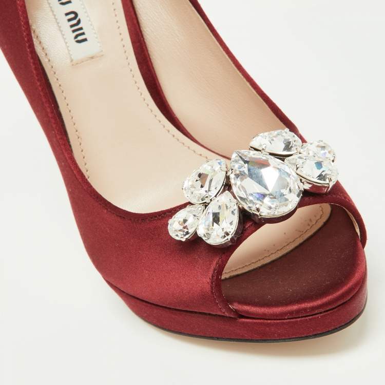 Pre Owned Miu Miu Burgundy Satin Crystal Embellished Heel Peep-Toe Pumps Size 38