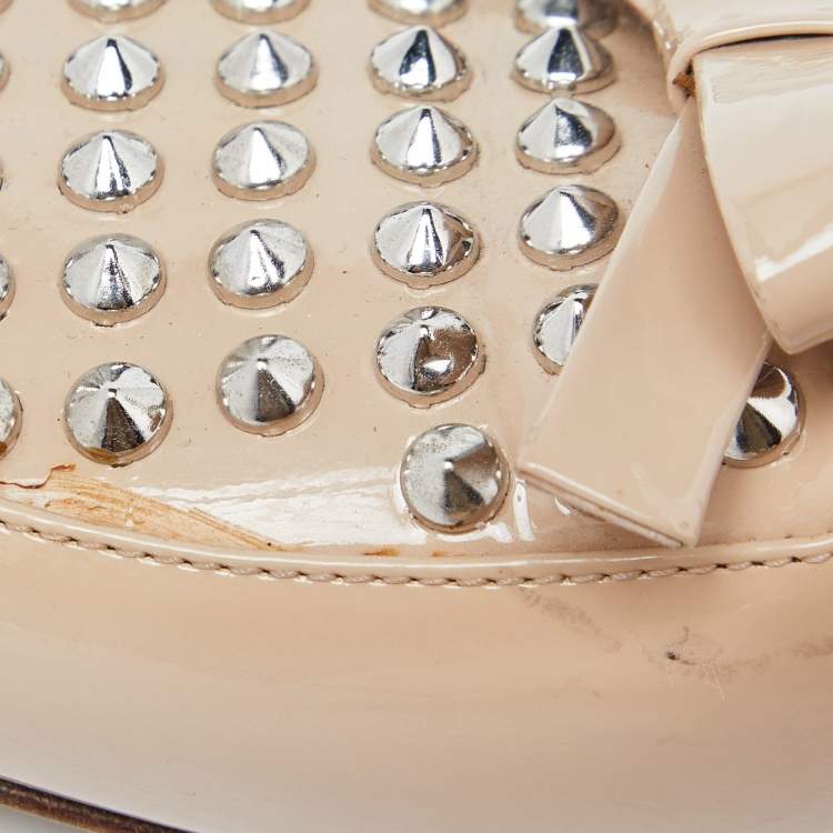 Pre Owned Miu Miu Beige Patent Leather Bow Spiked Flats Size 36.5 