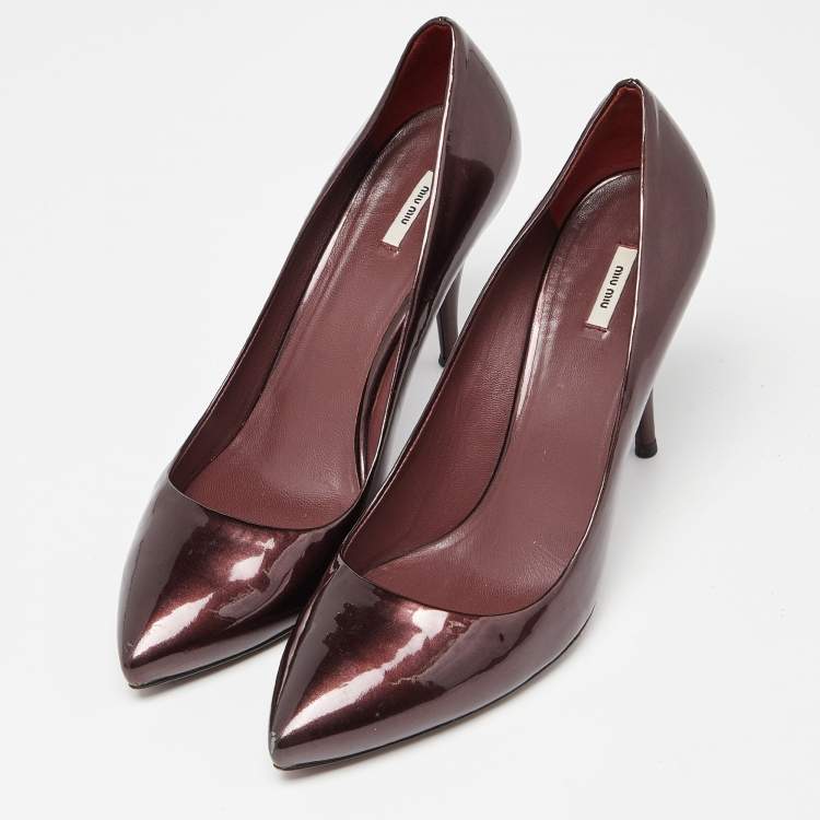 Pre Owned Miu Miu Burgundy Patent Leather Pointed Toe Pumps Size 39