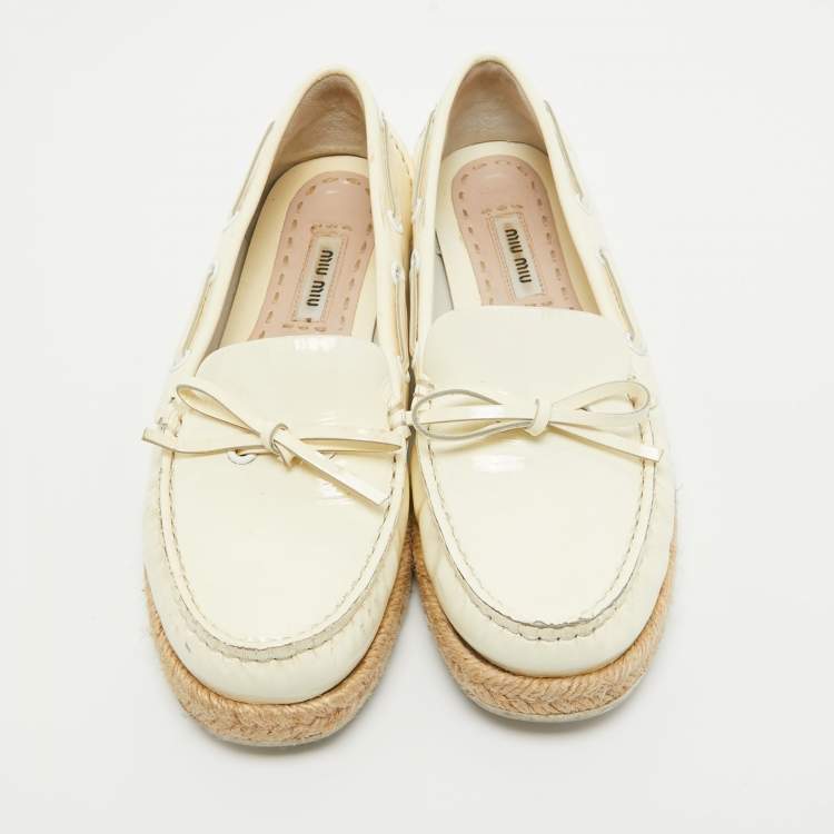 Pre Owned Miu Miu Cream Patent Leather Bow Espadrille Loafers Size 35.5