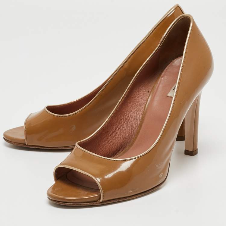 Pre Owned Miu Miu Brown Patent Leather Open Toe Pumps Size 39
