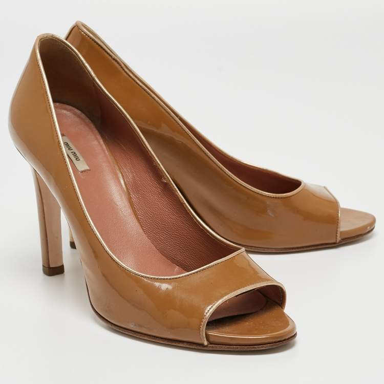 Pre Owned Miu Miu Brown Patent Leather Open Toe Pumps Size 39