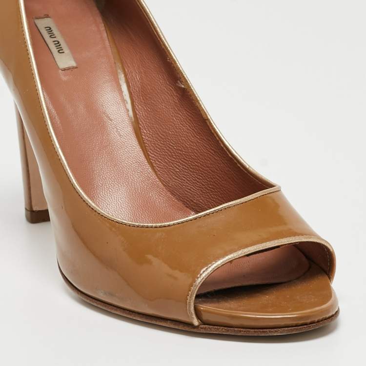 Pre Owned Miu Miu Brown Patent Leather Open Toe Pumps Size 39