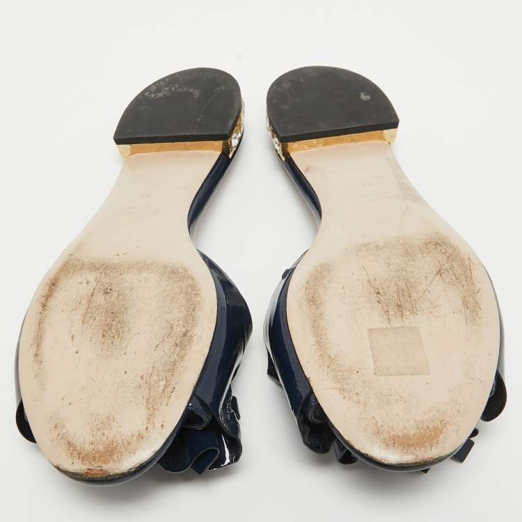 Pre Owned Miu Miu Navy Blue Patent Leather Flat Slides Size 39  