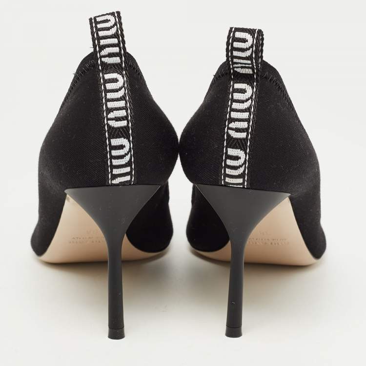 مملوكة مسبقًا Miu Miu Black Neoprene Pointed Toe Pumps Size 38