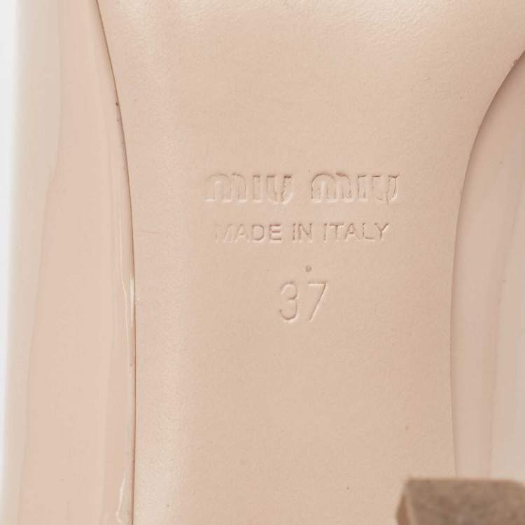 Pre Owned Miu Miu Beige Patent Leather Crystal Embellished Pointed Toe Pumps Size 37