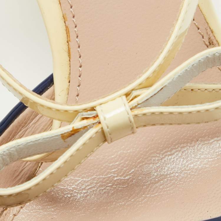 Pre Owned Miu Miu Navy Blue/Cream Patent Leather Bow Slingback Pumps Size 39