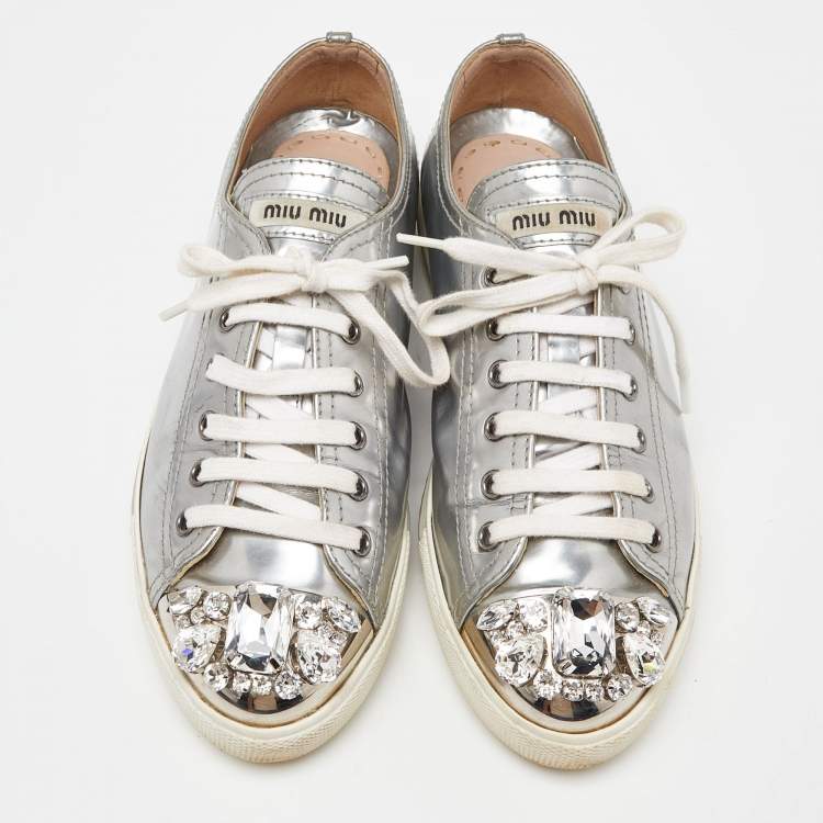Pre Owned Miu Miu Silver Patent Leather Crystal Embellished Cap-Toe Low-Top Sneakers Size 38.5