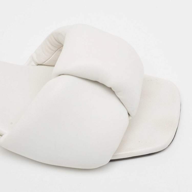 Pre Owned Miu Miu White Leather  Slide Sandals Size 39.5