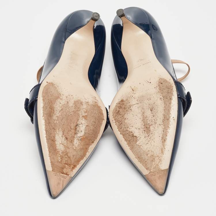 Pre Owned Miu Miu Navy Blue Patent Pointed Toe Buckle Pumps Size 38.5