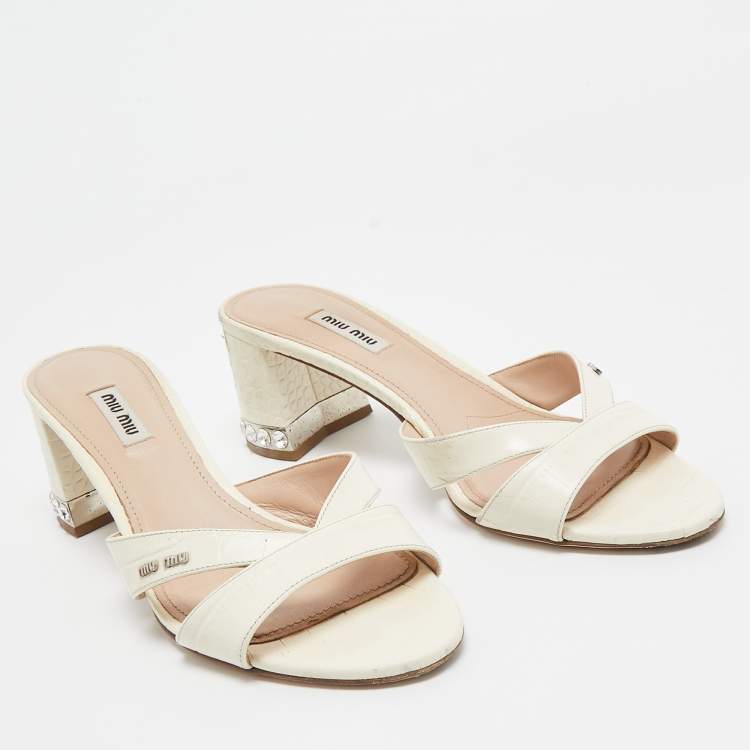 Pre Owned Miu Miu Off White Croc Embossed Leather Slide Sandals Size 41