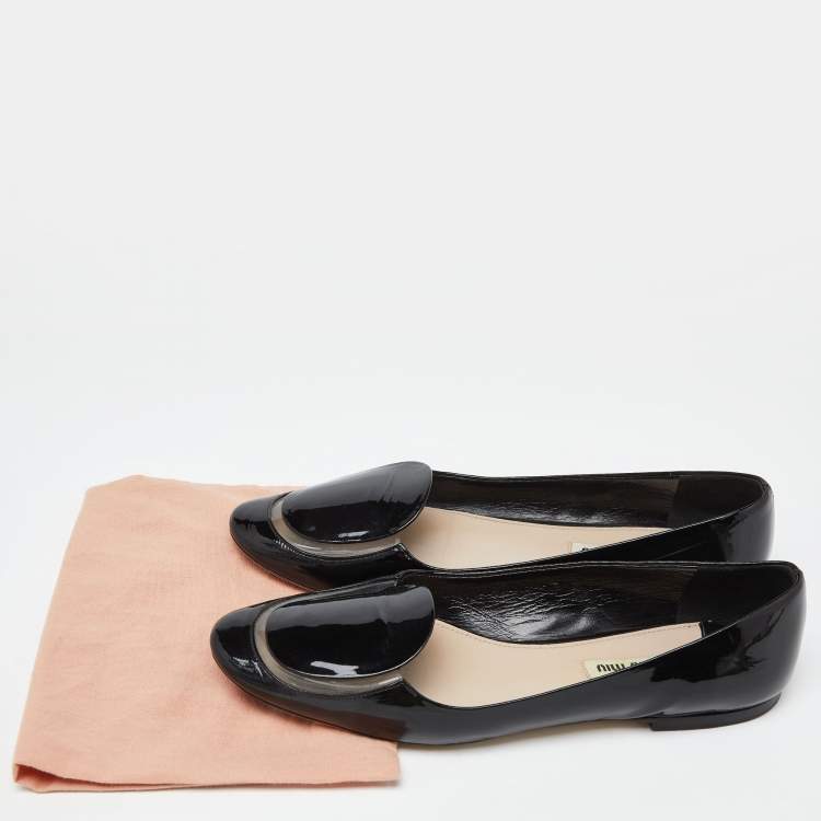 Pre Owned Miu Miu Black Patent Leather and PVC Ballet Flats Size 40
