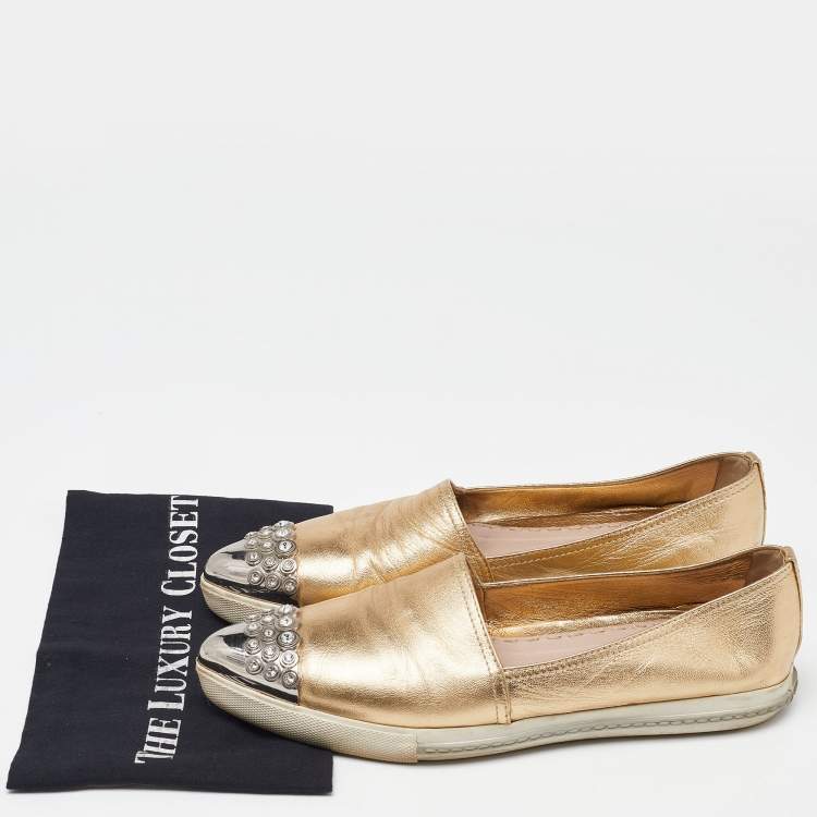 Pre Owned Miu Miu Gold Foil Leather Crystal Embellished Slip On Sneakers Size 41