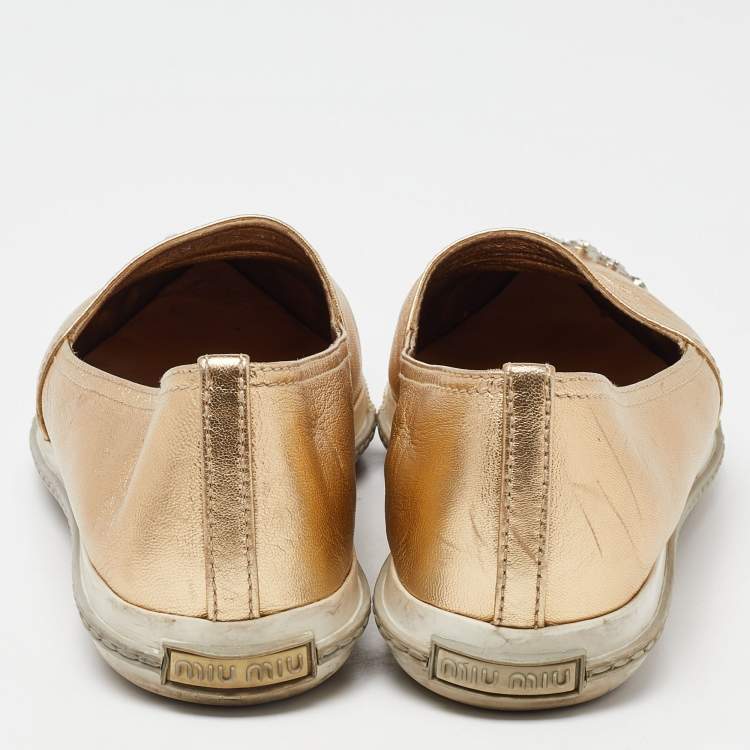 Pre Owned Miu Miu Gold Foil Leather Crystal Embellished Slip On Sneakers Size 41