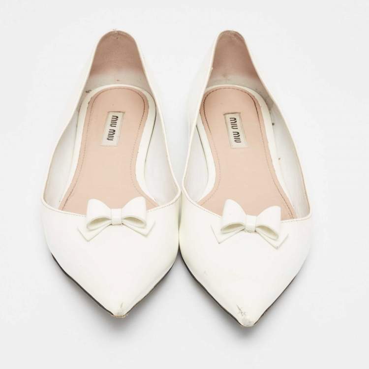 Pre Owned Miu Miu White Patent Leather Ballet Flats Size 38.5