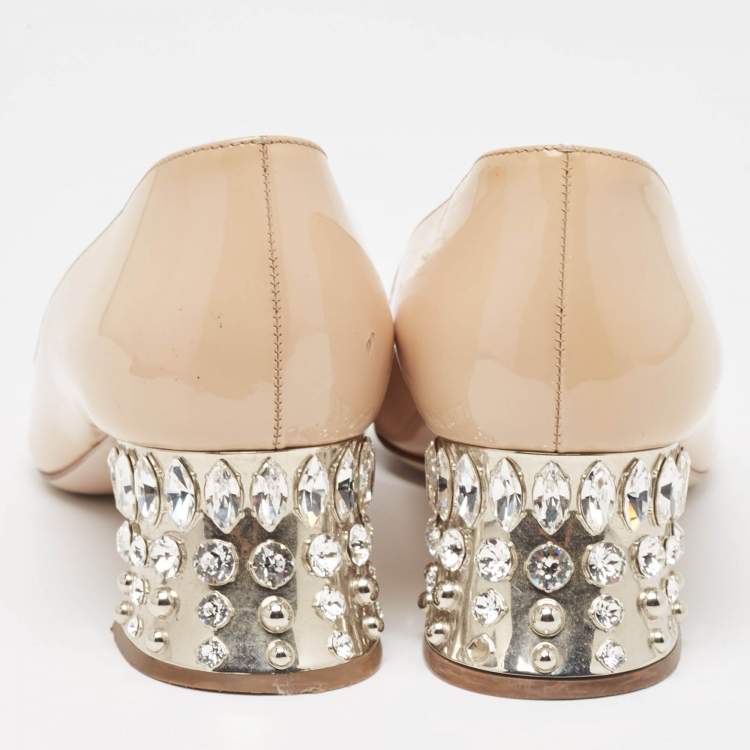 Pre Owned Miu Miu Beige Patent Leather Crystal Embellished Block Heel Peep Toe Pumps Size 37