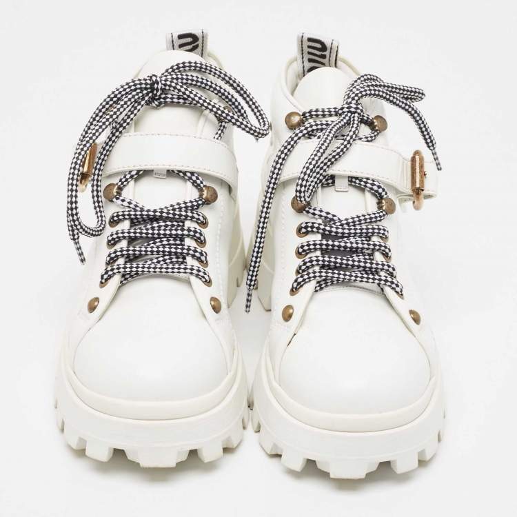 Pre Owned Miu Miu White Leather Lace Up Ankle Boots Size 39