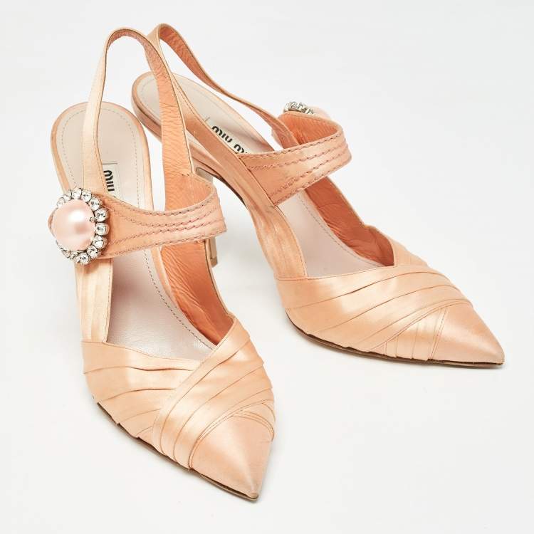 Pre Owned Miu Miu Orange Satin Crystal Embellished Slingback Pumps Size 38.5