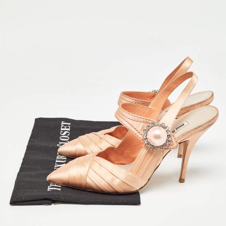 Pre Owned Miu Miu Orange Satin Crystal Embellished Slingback Pumps Size 38.5