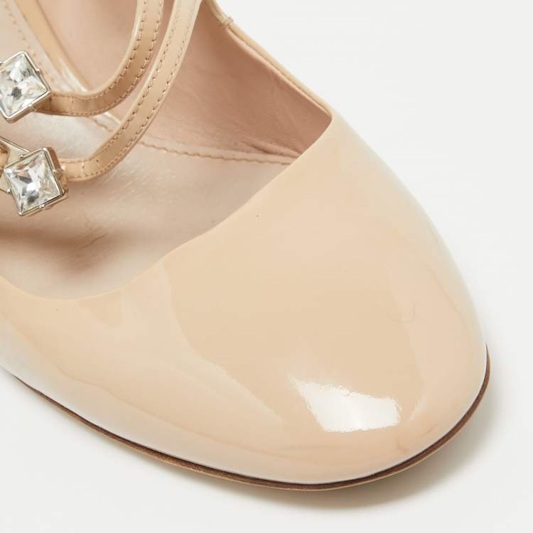 Pre Owned Miu Miu Beige Patent Leather Triple Buckle Mary Jane Pumps Size 38.5