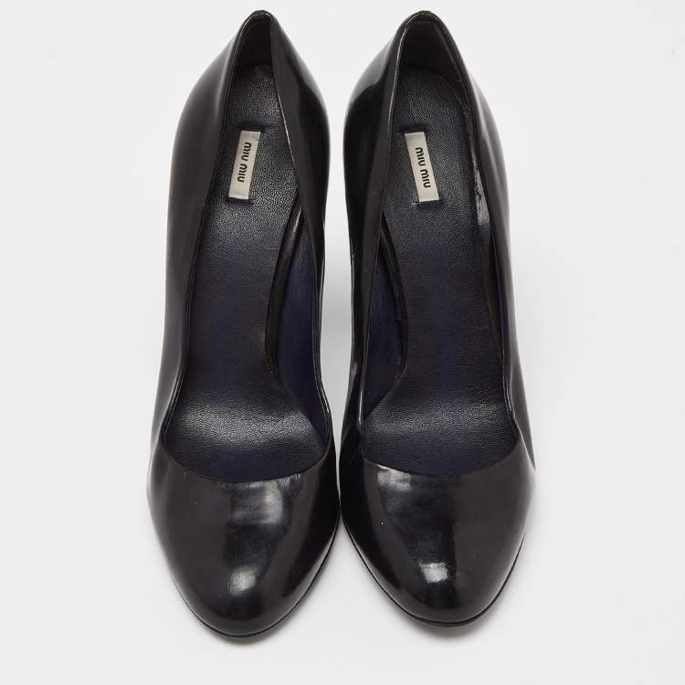 Pre Owned Miu Miu Black Patent Leather Round Toe Pumps Size 37
